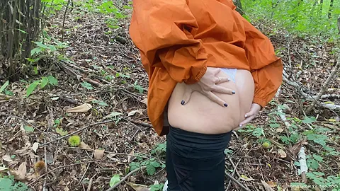Amateurs Fucking in The Woods - Luna Green & Markus Green