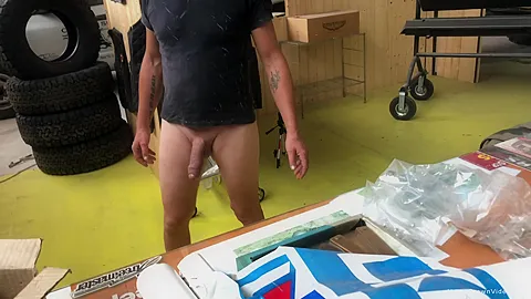 Getting Dirty In The Garage - Luna Green & Markus Green