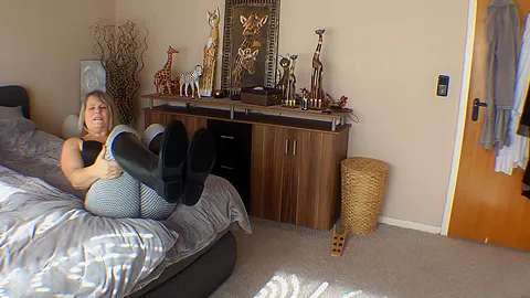 You Are My Boot Wanker - SweetSusi