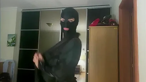 Masked Lady - SexyAlinaXXX