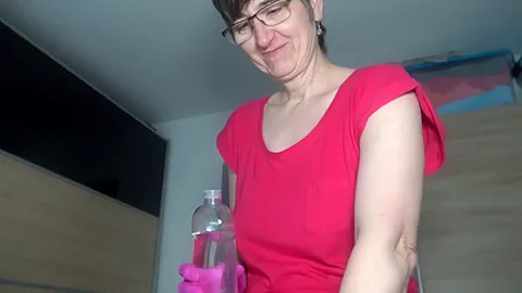 Handjob In Pink Gloves - HotMilf