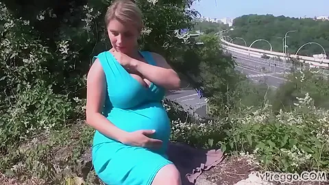 Pregnant Beauty Show 25