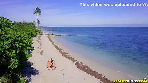 Chubby Beach Bbw Steals Sizzlers Man!