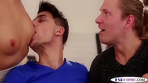 Bisexual Hunks Cocksucking In Threeway 6 Min