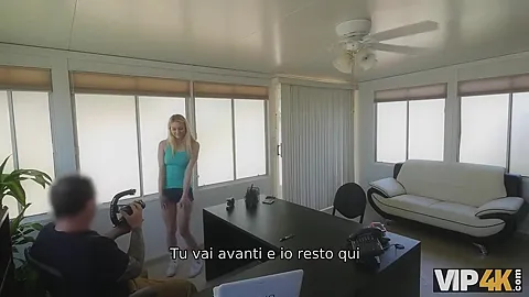 Natalia Ragazza Dovrebbe Passare Porn Casting In Ufficio Per