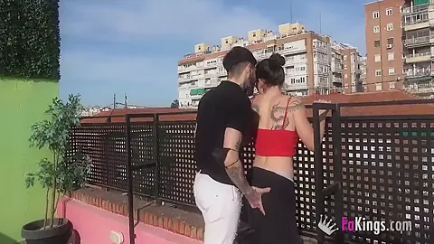Brunette Babe And Gives Us A Public Show Before Their Scene
