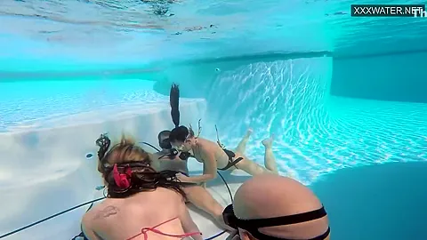 Eva Sasalka And Jason Being Watched Underwater While Fucking