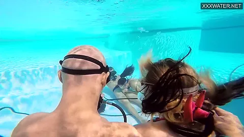 Eva Sasalka And Jason Being Watched Underwater While Fucking