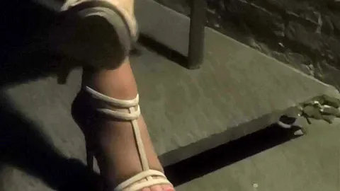 Classy MILF Kyra Shows Her Feet In Nylons - TacAmateurs