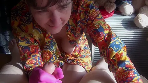 Handjob With Pink Latex Gloves - TacAmateurs