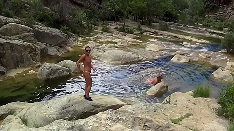Naked In France - TacAmateurs