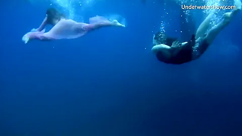 Swimming Naked Russian