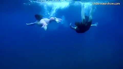 Swimming Naked Russian