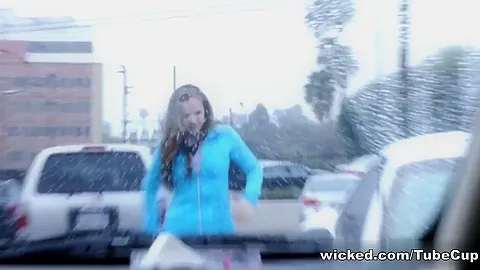 Real Pickups, Scene 2