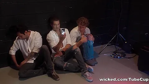 Nymphos, Scene 3