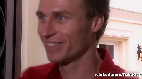 Feeling Lucky, Scene 4