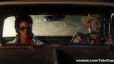 Elvis XXX: A Porn Parody, Scene 5
