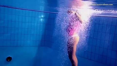 Zlata Oduvanchik Underwater Swimming Babe
