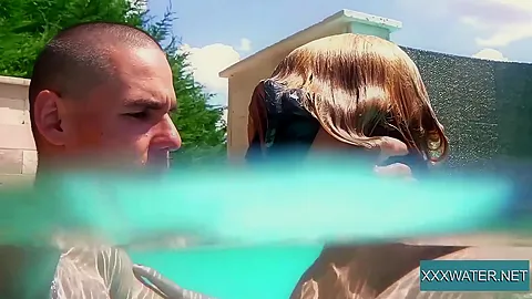 Jason Deepthroats Marcie Underwater