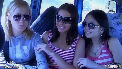 Picnic Candids 1 - MadPorn