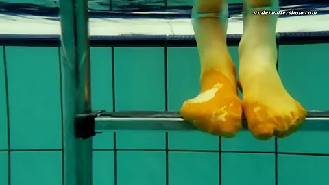 Nina Markova Sexy Underwater Babe