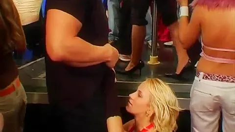 Sexy party chicks suck dicks in club orgy