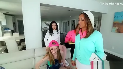 Fun Chick College Party The Babysitters Club