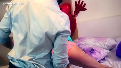 Sex Coach Teaching teens 18+ Anal - Sweetyx
