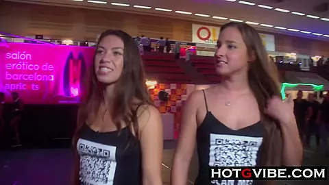 Spanish Brunette Public Fingering