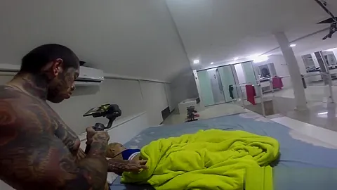 Ela estava dormindo ...