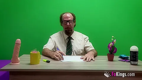FAKings school is the only good school