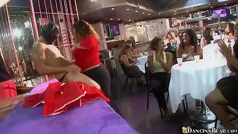Feel The Party