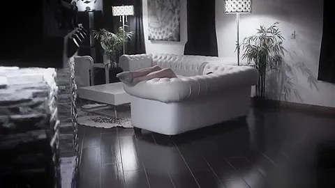 Kendra screams while being anally banged
