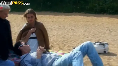 Fellows trying to seduce cute girls to screw