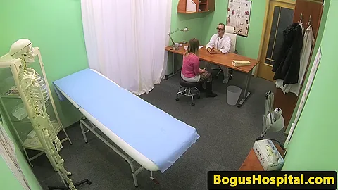 fingered euro patient dongsucking the doc