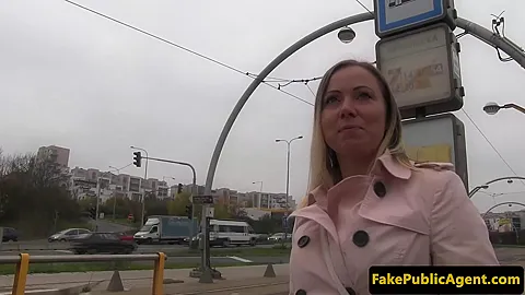 Pickedup euro amateur banged in the car pov