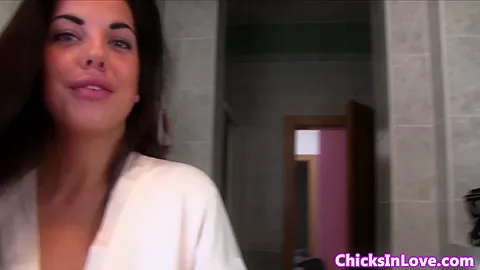 Beautiful les gf pussylicking in the shower