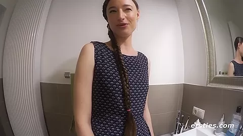 4 Sexy Babes Enjoy Lesbian Fun With The Fucking Machine