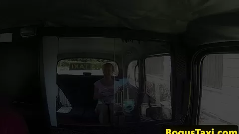 rodsucking taxi euro cutie taken for a ride