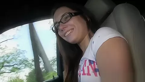 Spex amateur euro babe takes cabbie cock