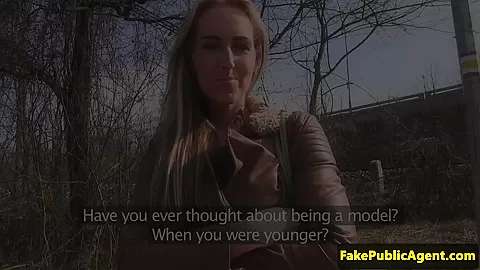 outside humped pulled beauty gets sperm in mouth