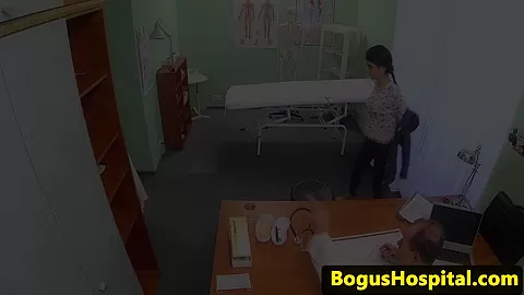 reality amateur patient schlongsucking before oral
