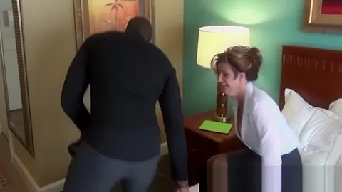 Voluptuous Vixen Deauxma Fucks &amp_ Sucks On A Big Black Cock!