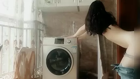 Step brother’S LUNCH BREAK, SEDUCE STEPSISTER’S JEANS AND ENTER