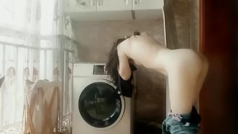 Step brother’S LUNCH BREAK, SEDUCE STEPSISTER’S JEANS AND ENTER