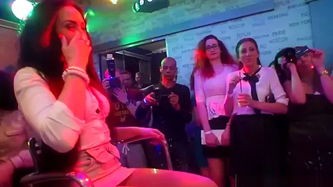 Amateur euro skanks cocksucking at sexparty