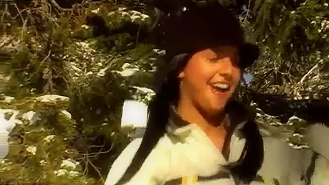 Snow angels flashing the camera