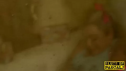 British plumper squirting for santa