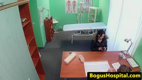 Czech patient feltup by doc