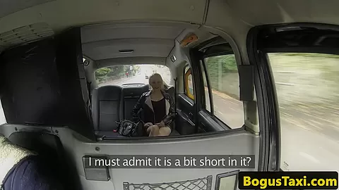 brit amateur orally pleasured in taxi